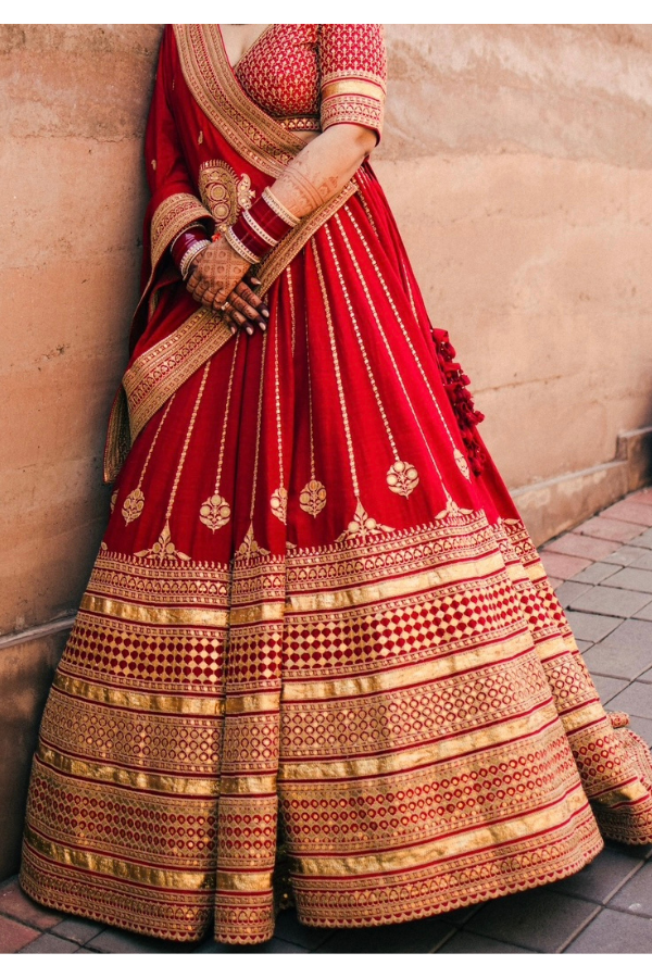Sabyasachi Mukherjee Sabyasachi Lehenga Cost 2019 Cheap Sabyasachi