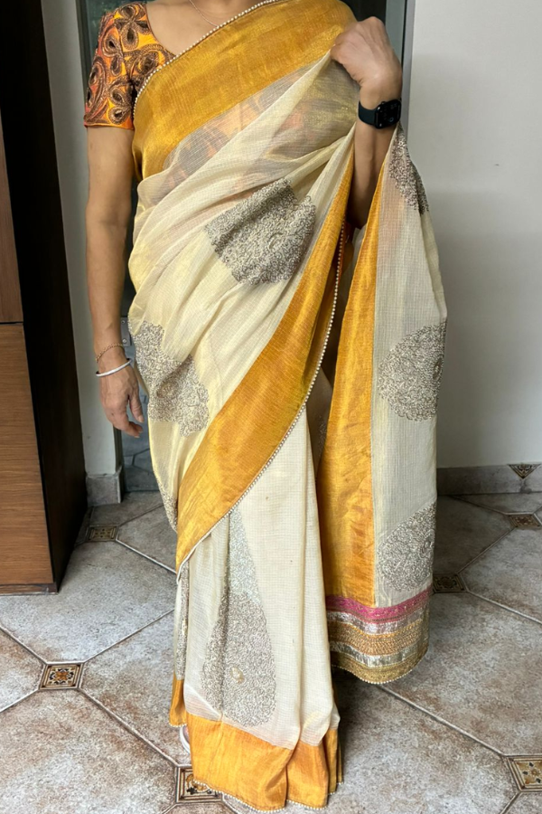 Yellow Anamika Khanna Saree Shop Anamika Khanna Yellow Embroidered Saree With Unstitched Blouse Piece  Online In The USA Aza Fashions