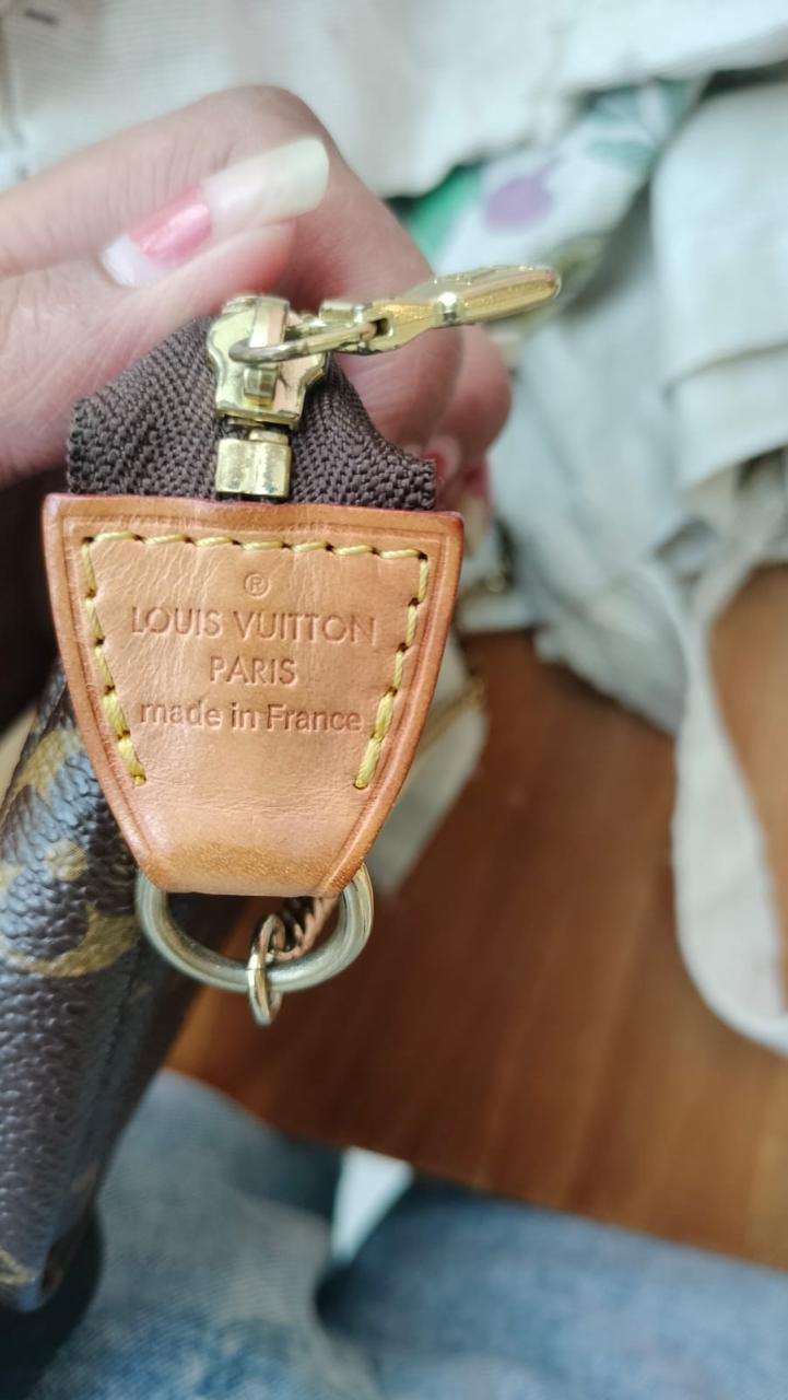 Louis Vuitton Mini Pochette Accessoires