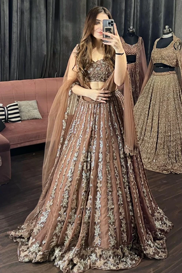 Surabhi Chopra brown embroidered lehenga