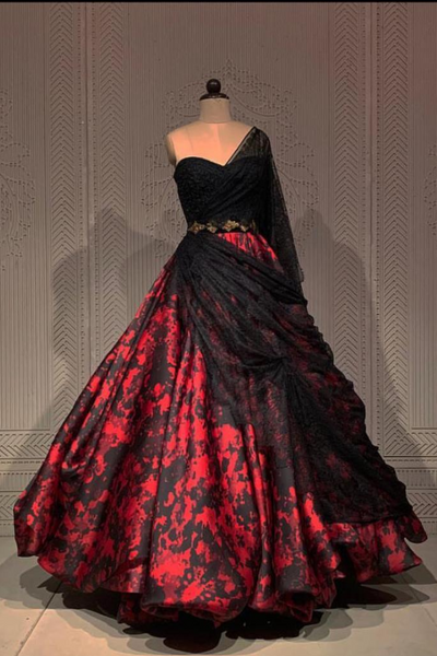 Shantanu and Nikhil Red and Black printed gown