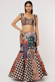 Aisha rao Checkered abstract print set