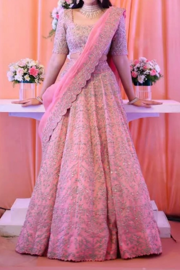 Mrunalini Rao pink raw silk zardosi lehenga set