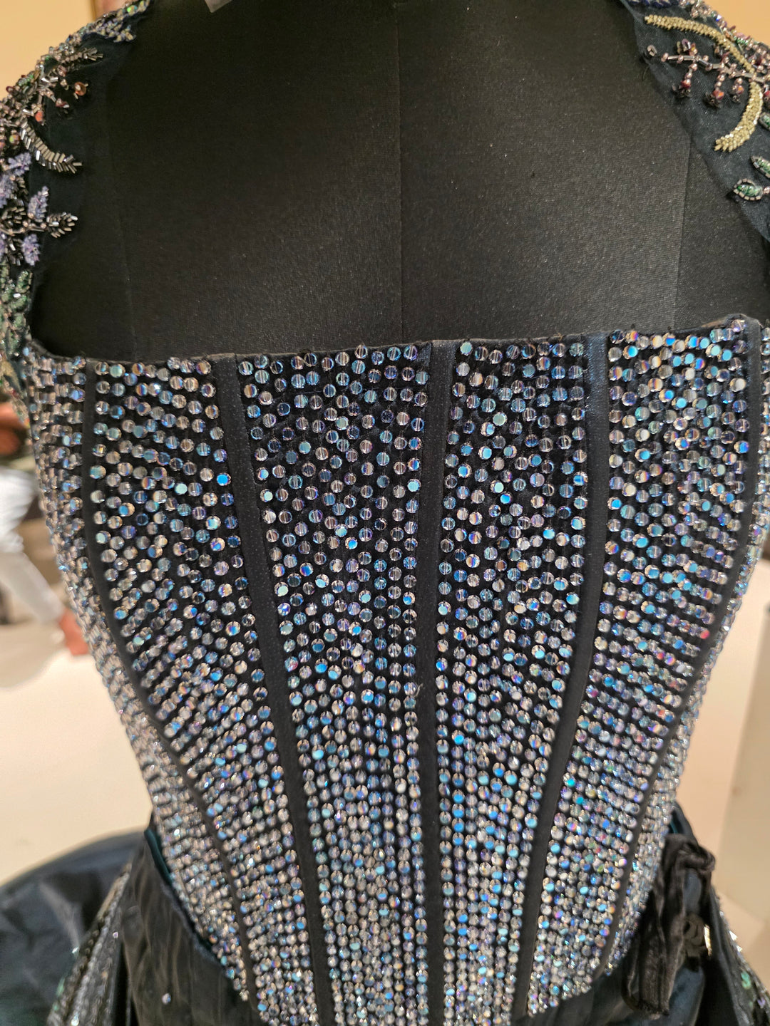 Rianta’s Embroidered Lehenga Set