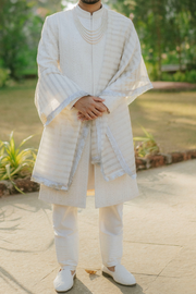 Seema Gujral Men Off-White Embroidered Sherwani Set