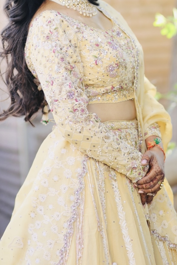 Buy Chikankari Lucknowi Lehenga, Bridal wedding lehengas -Jhakhas.com –  jhakhas.com