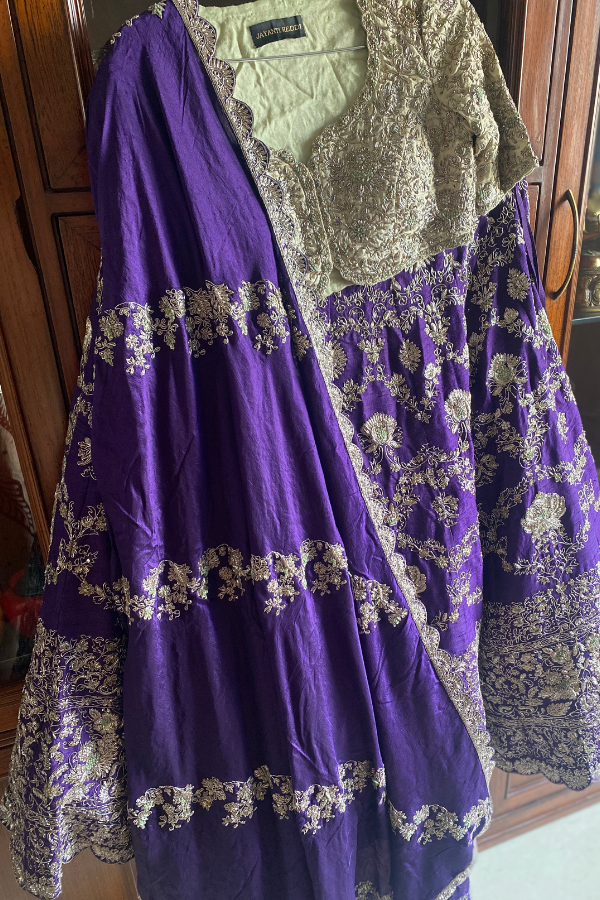 Jayanti Reddy Purple embroidered lehenga