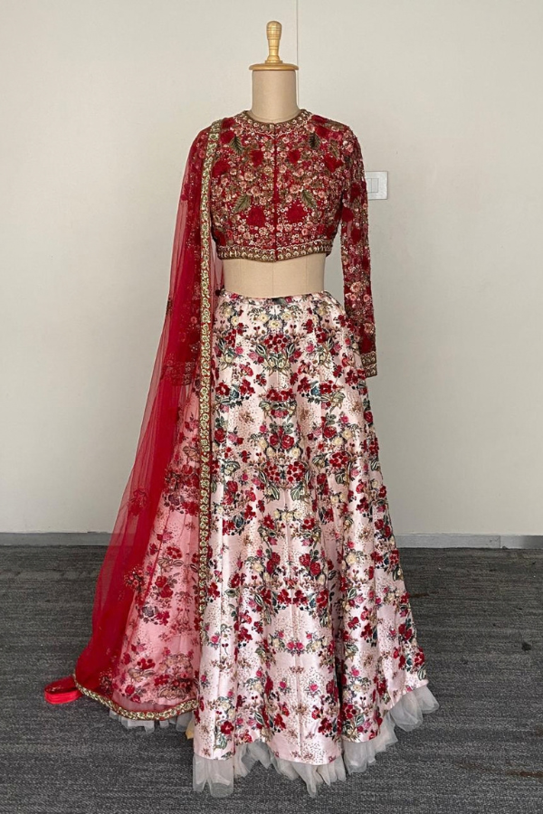 Gulaab lehenga set