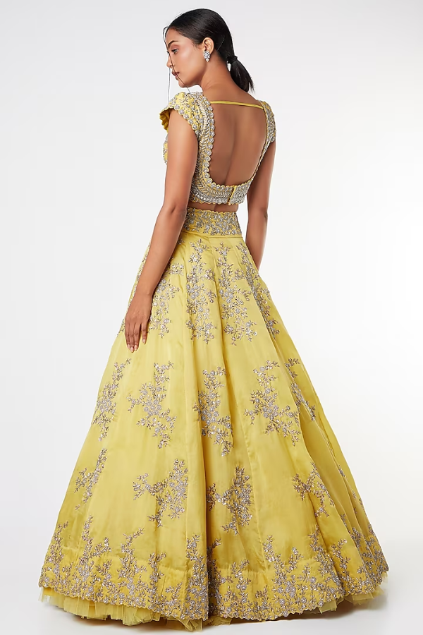 Buy Mrunalini Rao Ahilya Magenta Embellished Saree with Petticoat &  Stitched Blouse online