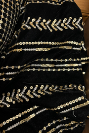 LASHKARAA Black Embroidered Pre-Stitched Saree Set