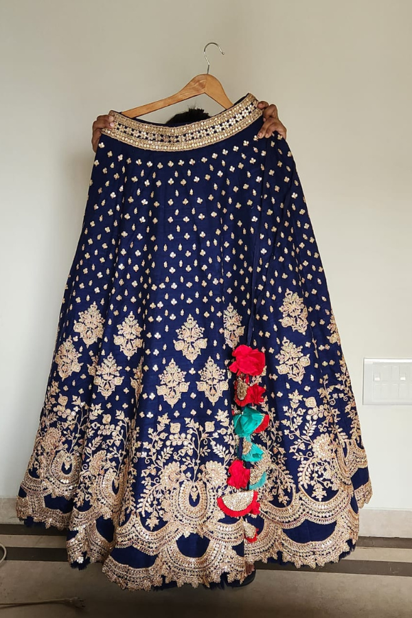 Nidhi Tholia blue embroidered lehenga