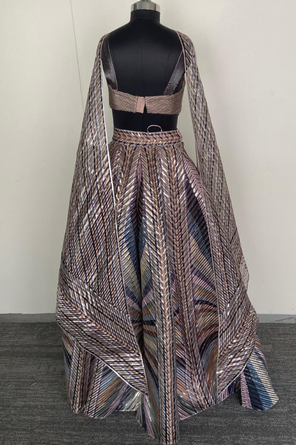 Amit aggarwal gown