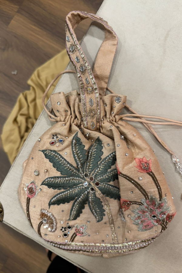Royal Pichwai lehenga