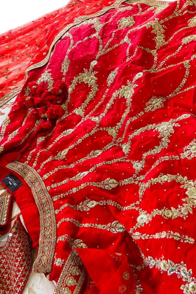 Sabyasachi Red embroidered bridal lehenga