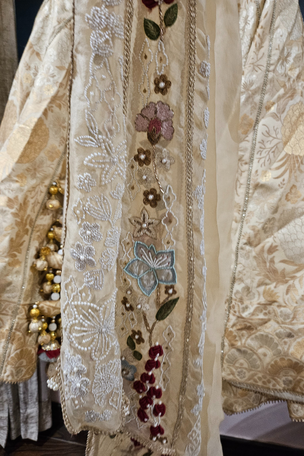 Gazal Gupta ivory banarasi lehenga