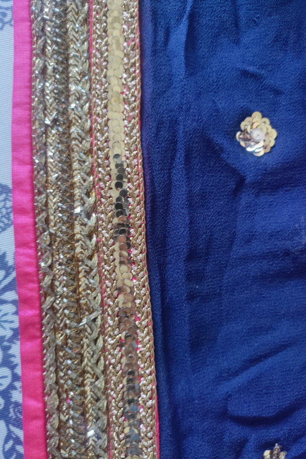 Manish Malhotra pink kurta with blue dupatta