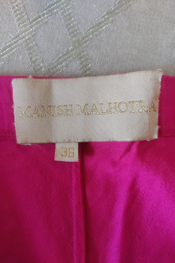 Manish Malhotra pink kurta with blue dupatta