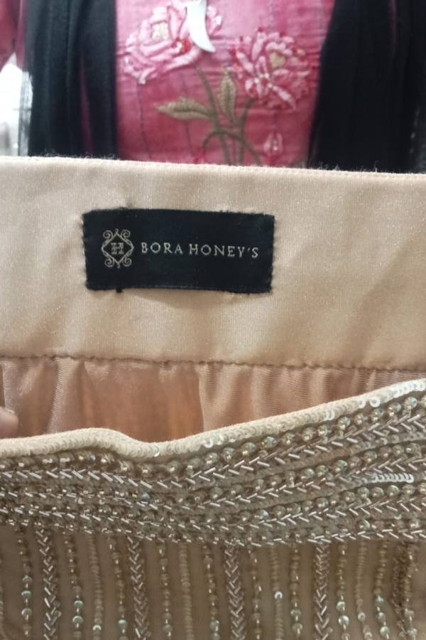 Bora Honey's embroidered top and skirt set