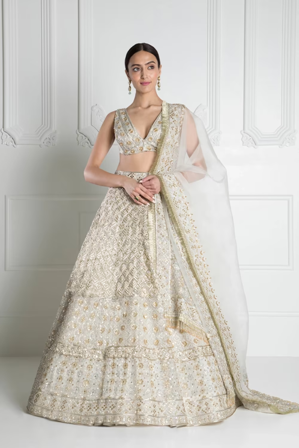 Manish malhotra lehenga 2019 hotsell