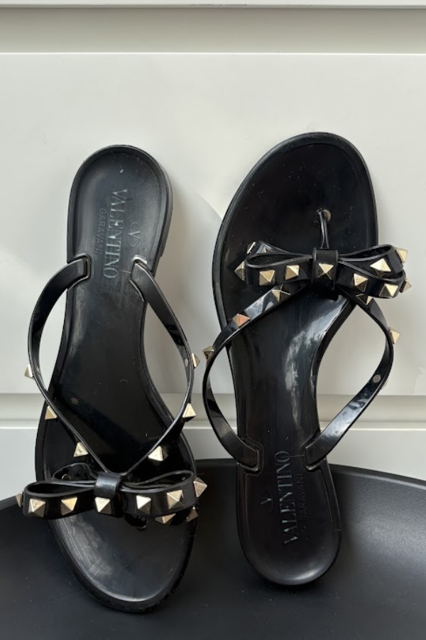 Valentino Garavani Rockstud Rubber Slides Size 38