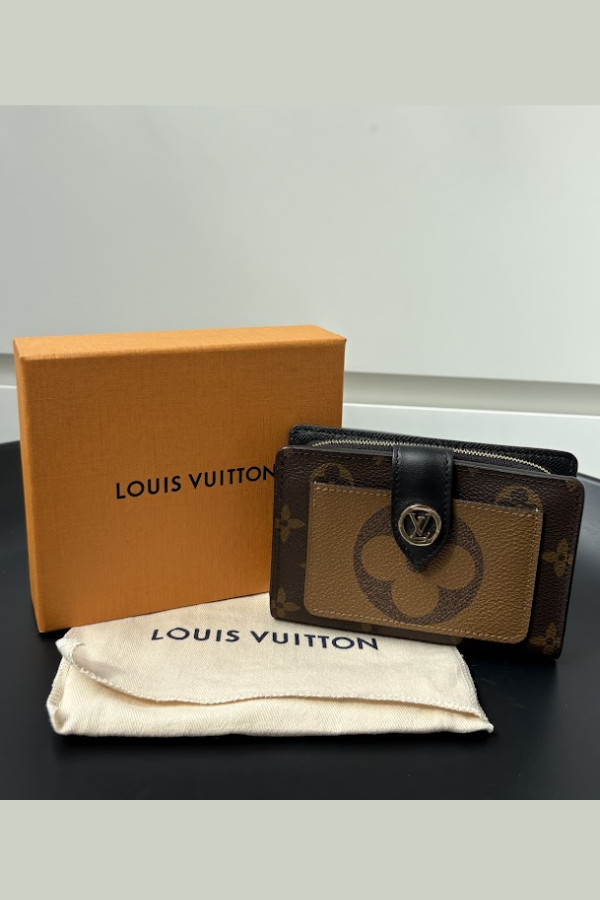 Louis Vuitton Juliette Wallet