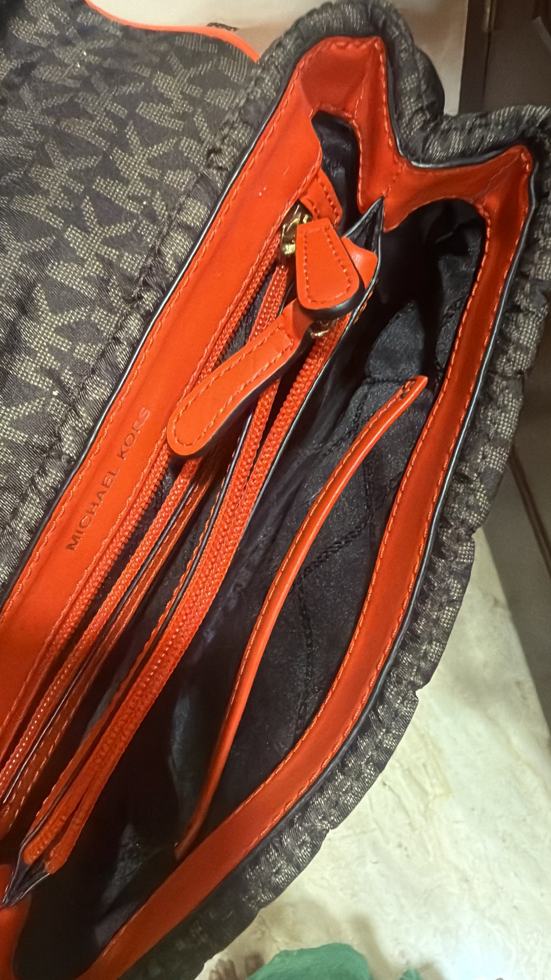 Michael Kors Soho Quilted Signature Logo Shoulder Bag