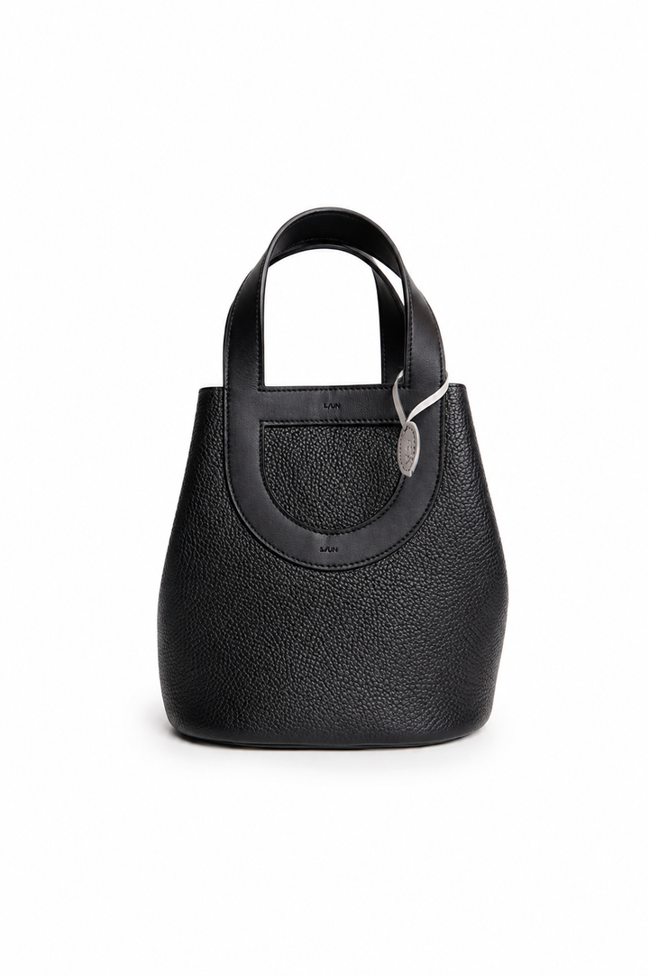 Hermes In-the-Loop 18 Bag