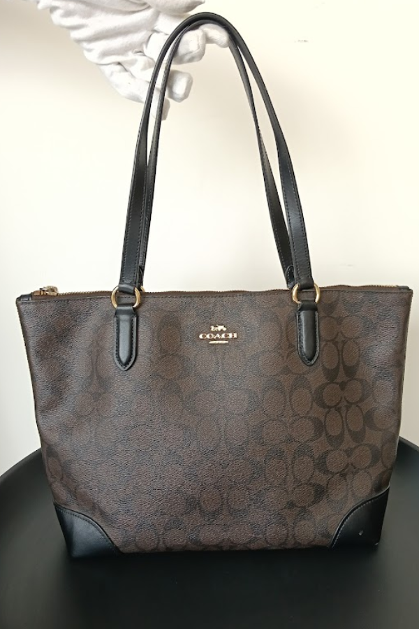 Coach Signature Coated Canvas Shopper Tote