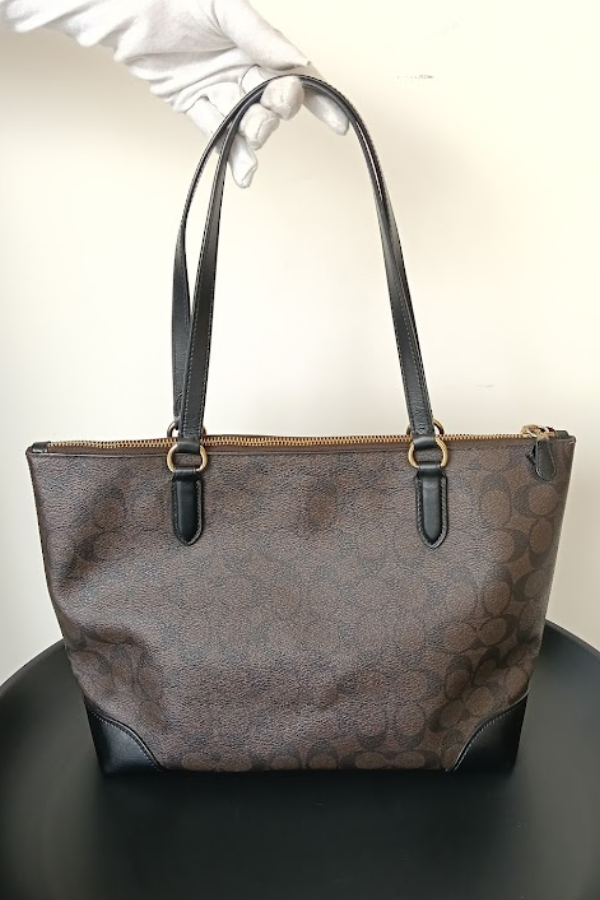 Coach Signature Coated Canvas Shopper Tote