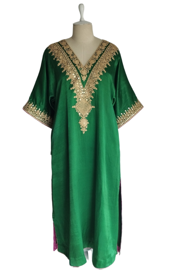 Heena Kochhar Shabri Green Mashroo Kurta Set