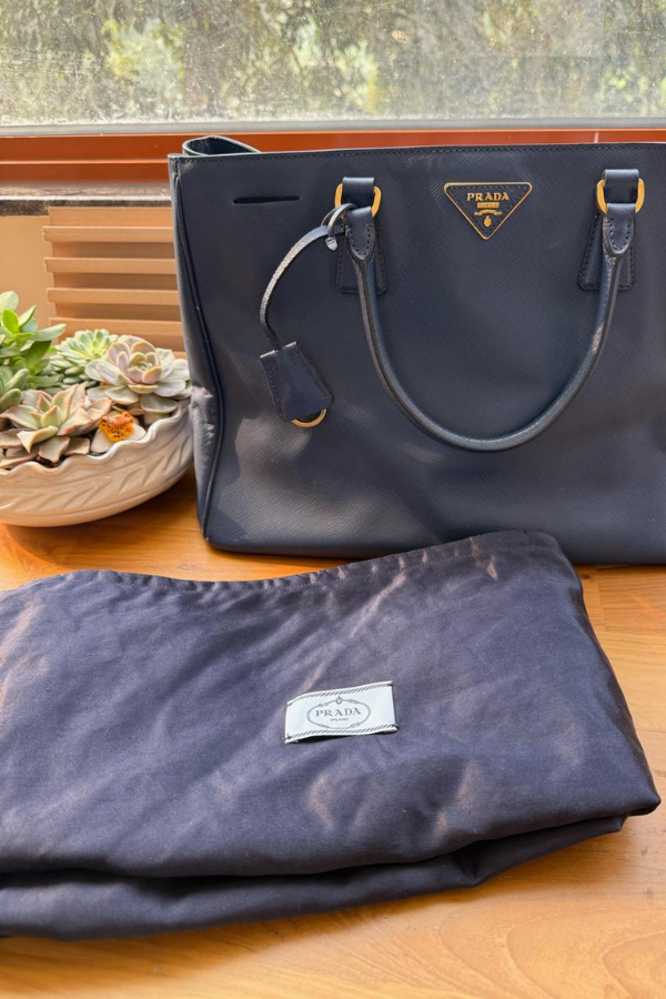 Prada Saffiano Lux Tote satchel