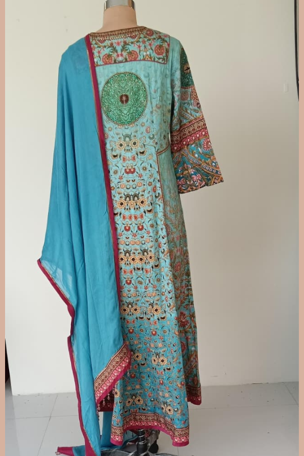 Tarun Tahiliani Kurta Set