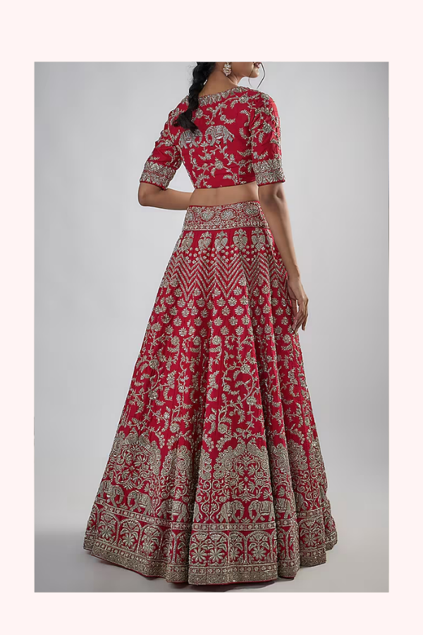 Mrunalini Rao Red Raw Silk Embroidered Lehenga Set