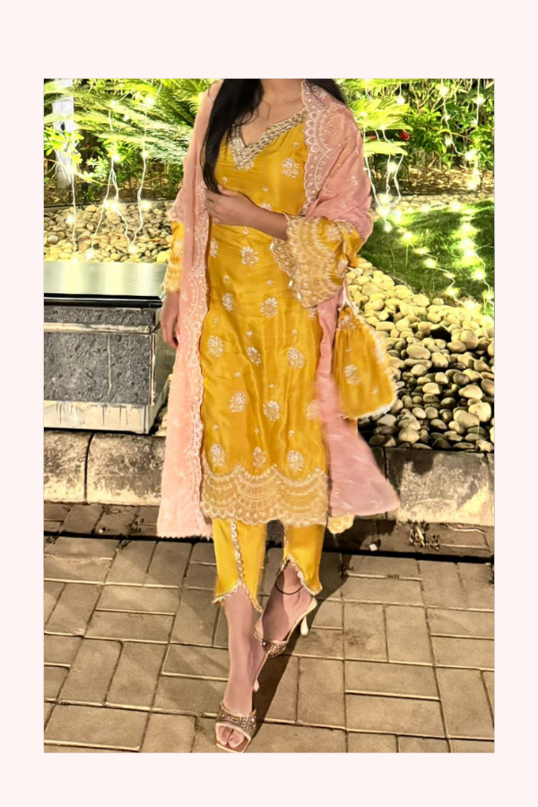 Mul Mul Embroidered Suit Set