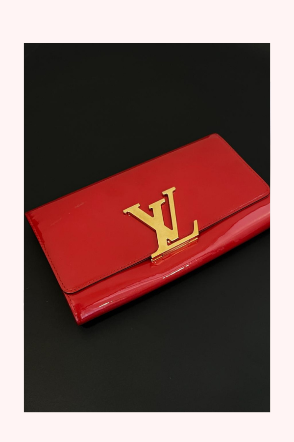 Louis Vuitton Red Louise Patent Leather Clutch