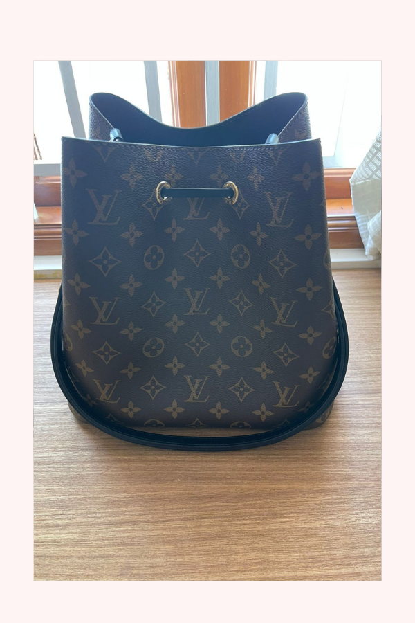 Louis Vuitton NéoNoé MM Bucket Bag