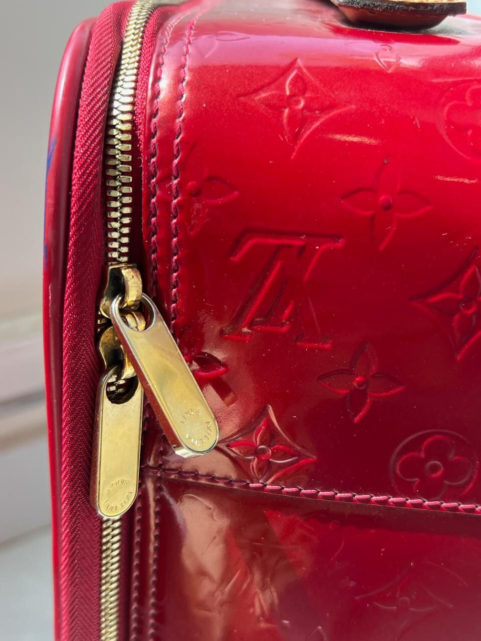 Louis Vuitton Red Monogram Vernis Pegase 45 Luggage
