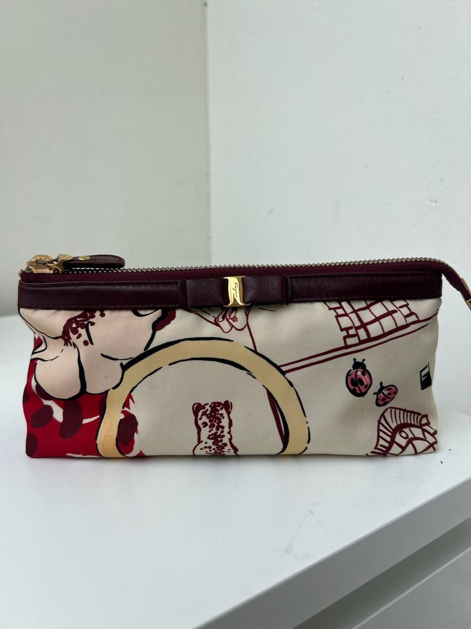 Salvatore Ferragamo Printed Zip Pouch with Vara Bow Detail