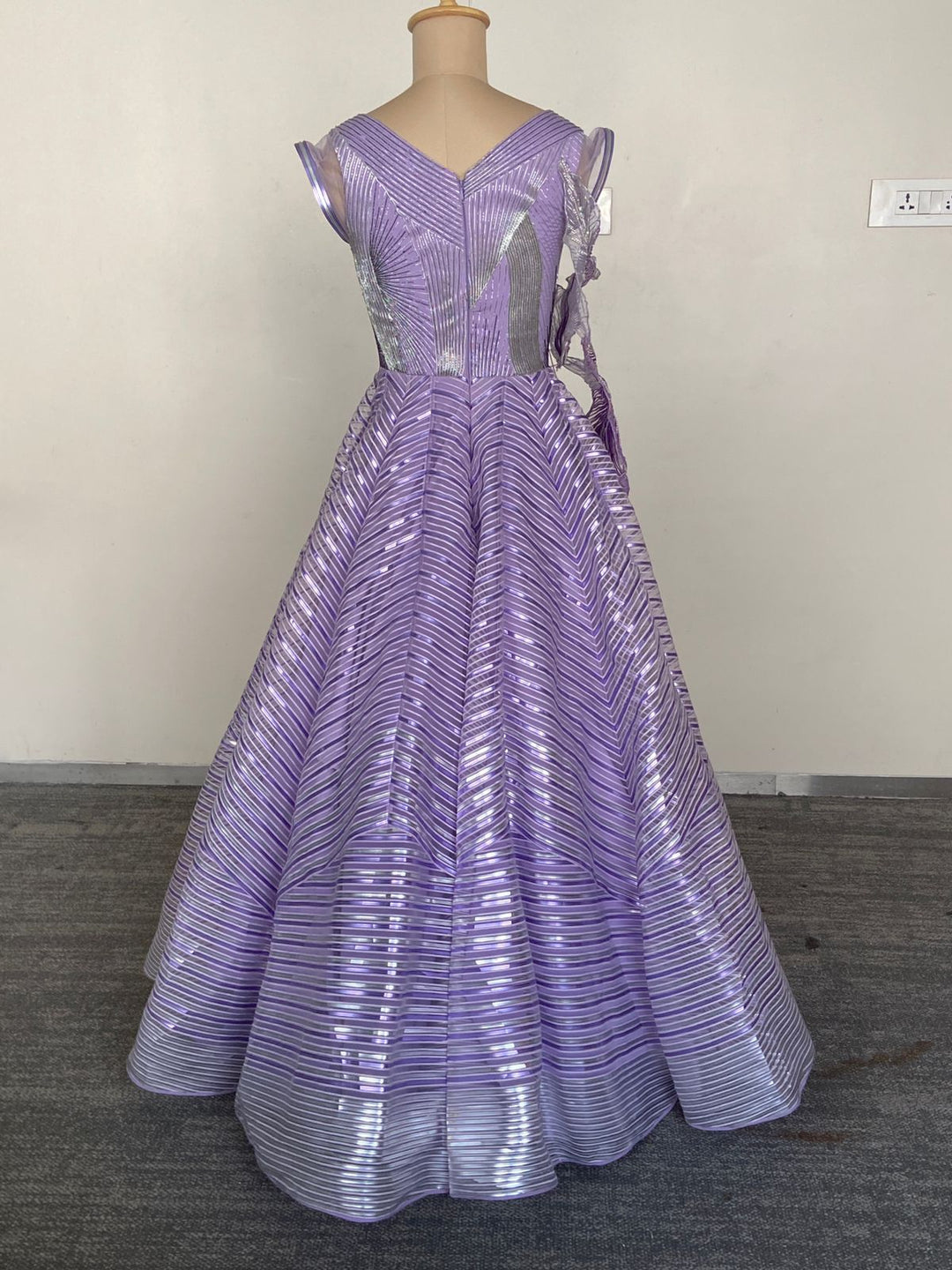 Amit Aggarwal Lavender Sculpted Metallic Gown