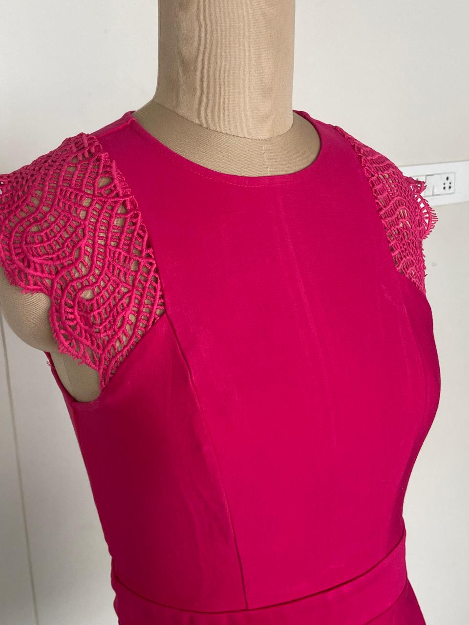 Karen Millen Fuchsia Lace-Sleeve Top