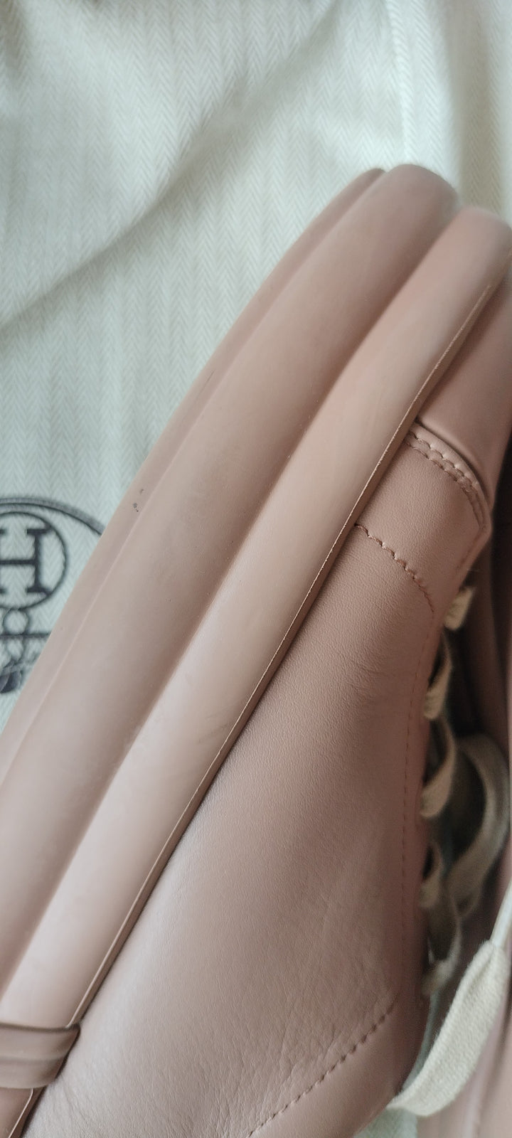 Hermès Happy Lace-Up Leather Sneakers Size 39
