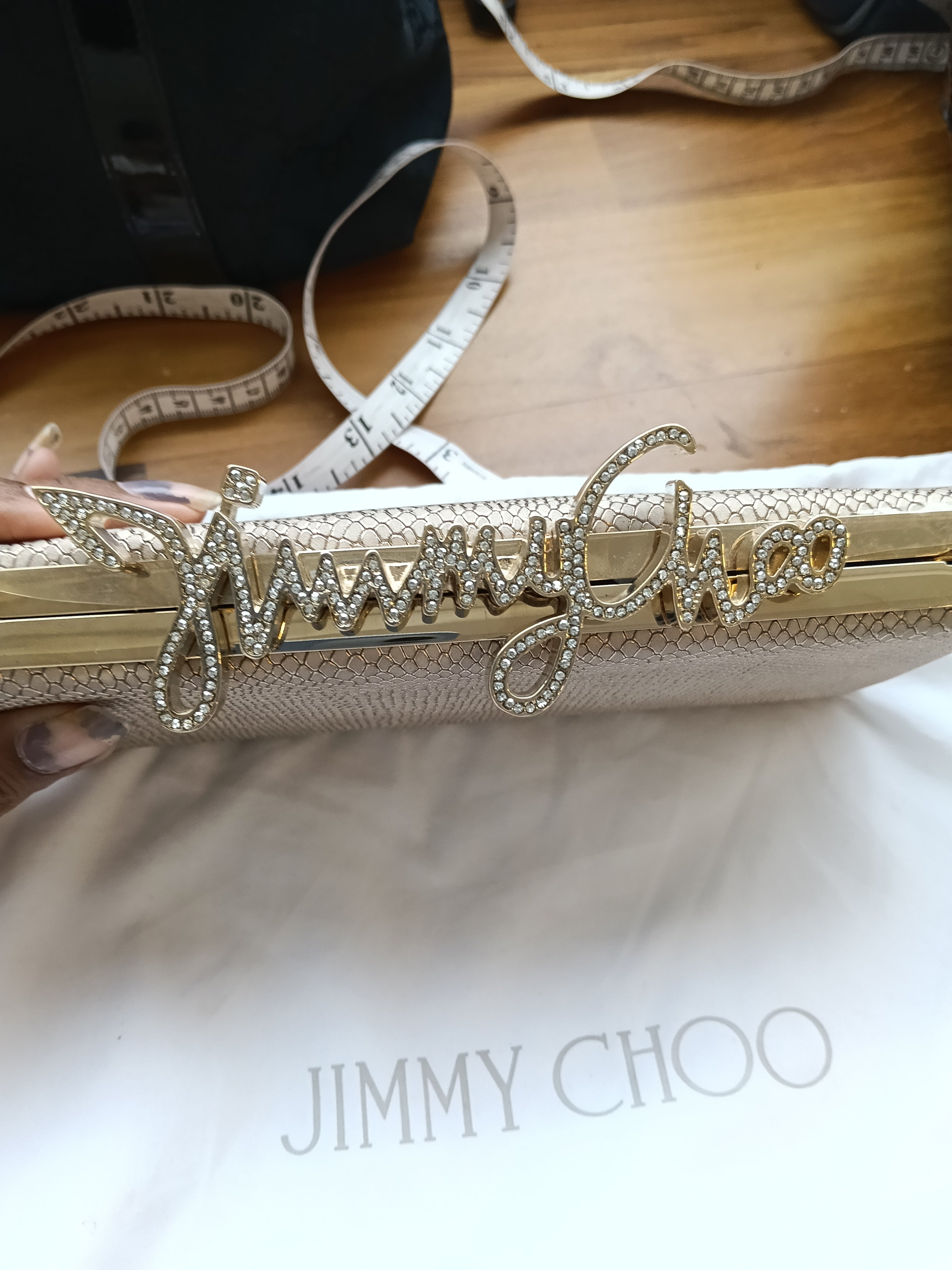Jimmy Choo Celeste Crystal Clutch – Kuro