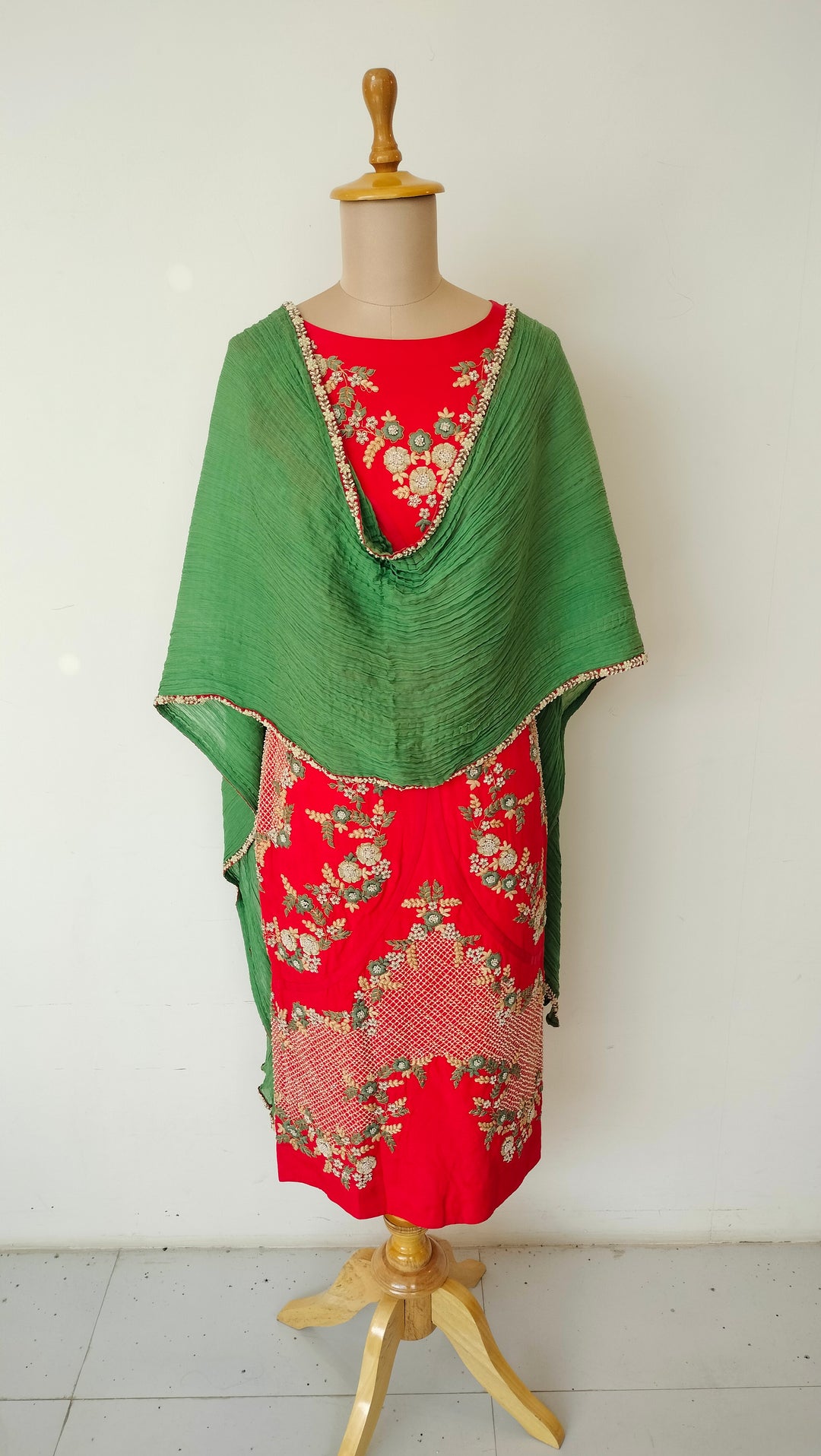 Nupur Kanoi Kurta Set