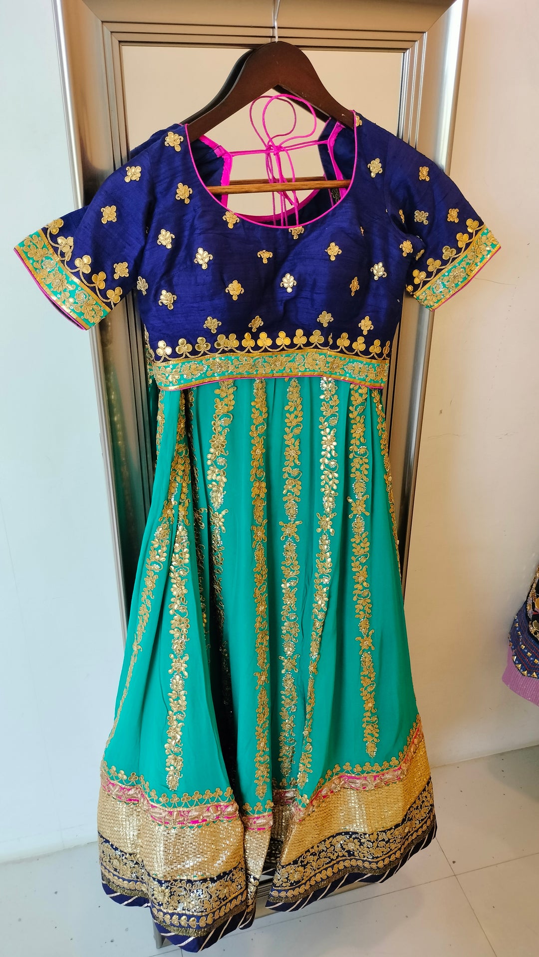Nidhi Tholia Lehenga Set