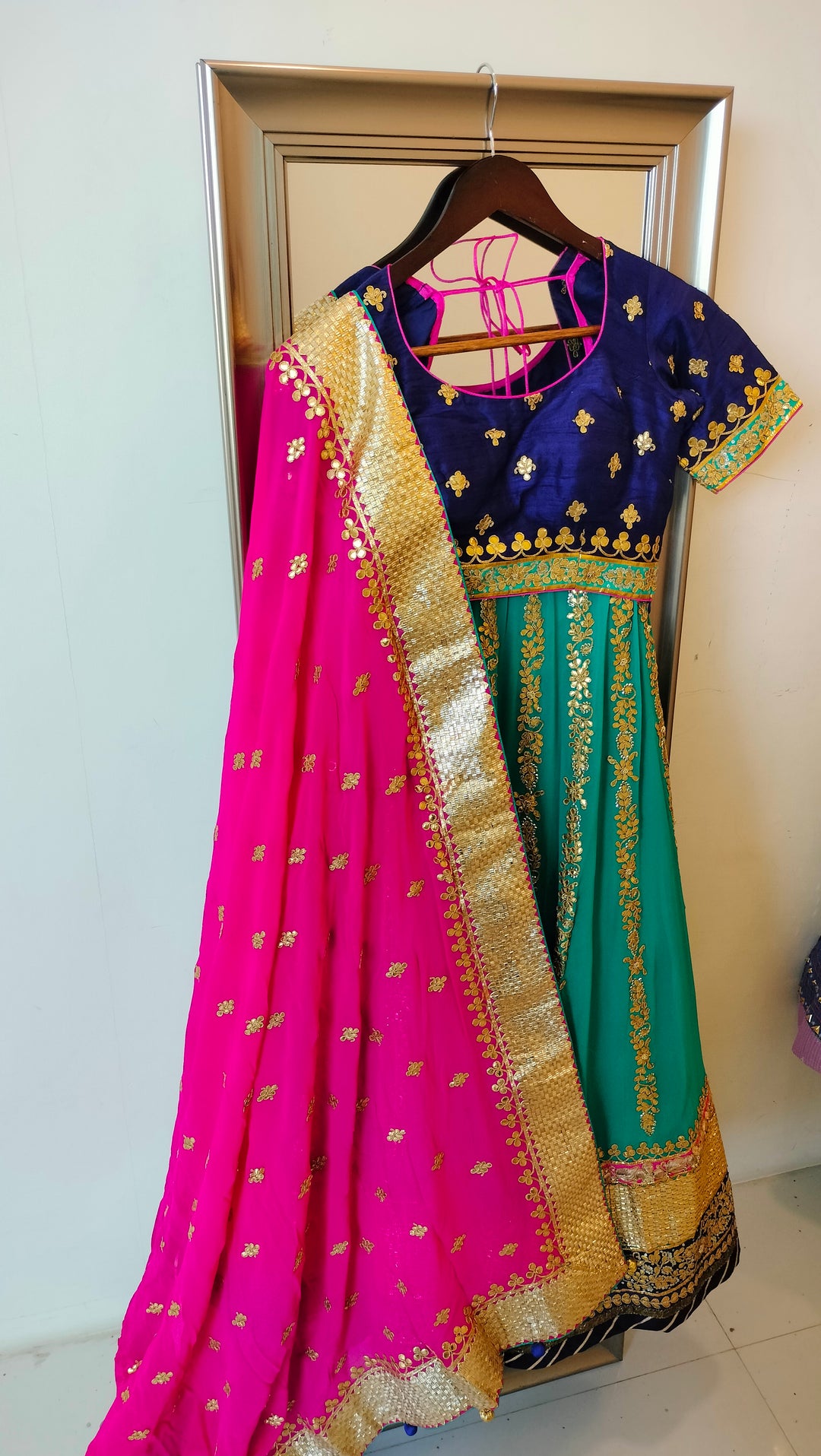 Nidhi Tholia Lehenga Set