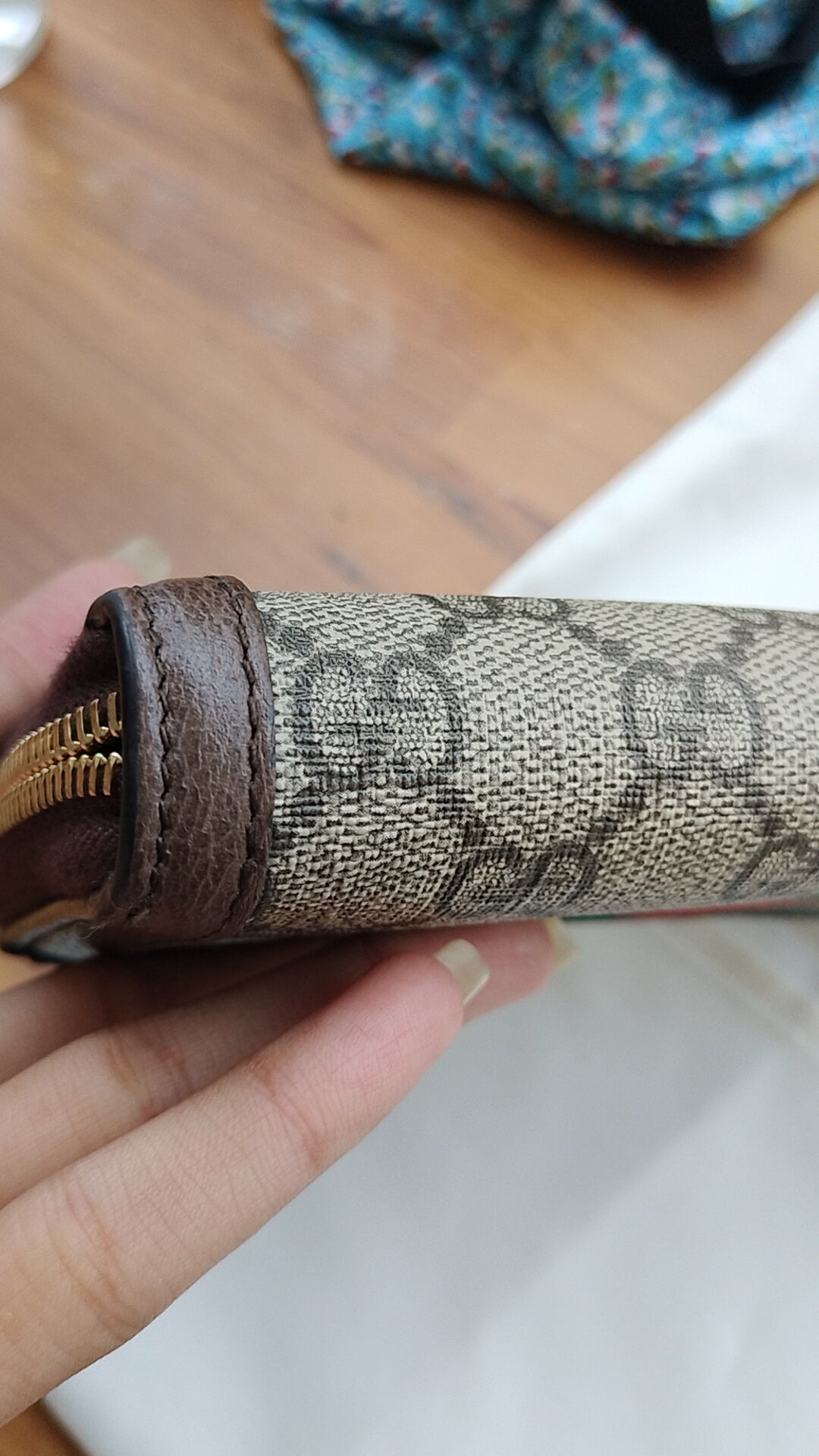 Gucci Ophidia zip around wallet