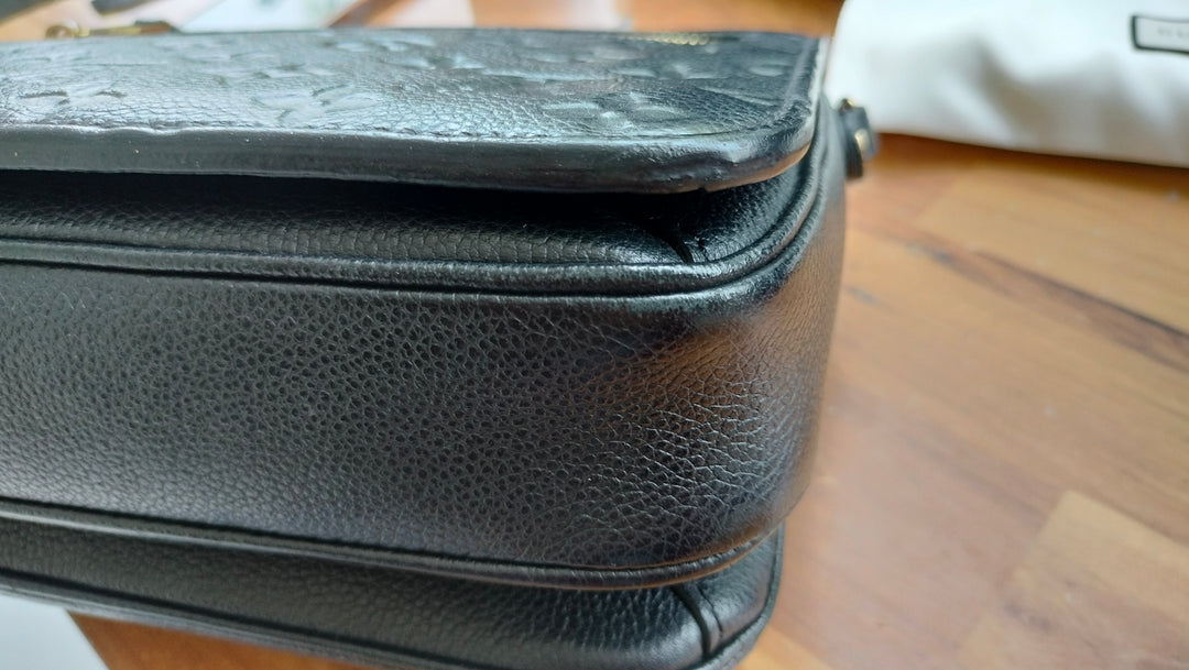 Louis Vuitton Pochette Métis