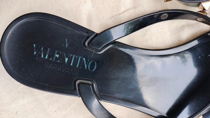 Valentino Garavani Rockstud Rubber Slides Size 38