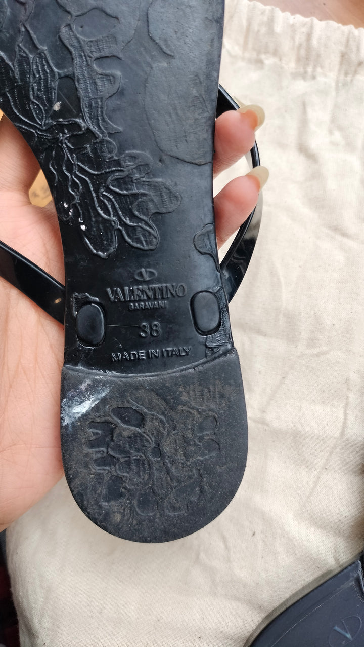 Valentino Garavani Rockstud Rubber Slides Size 38