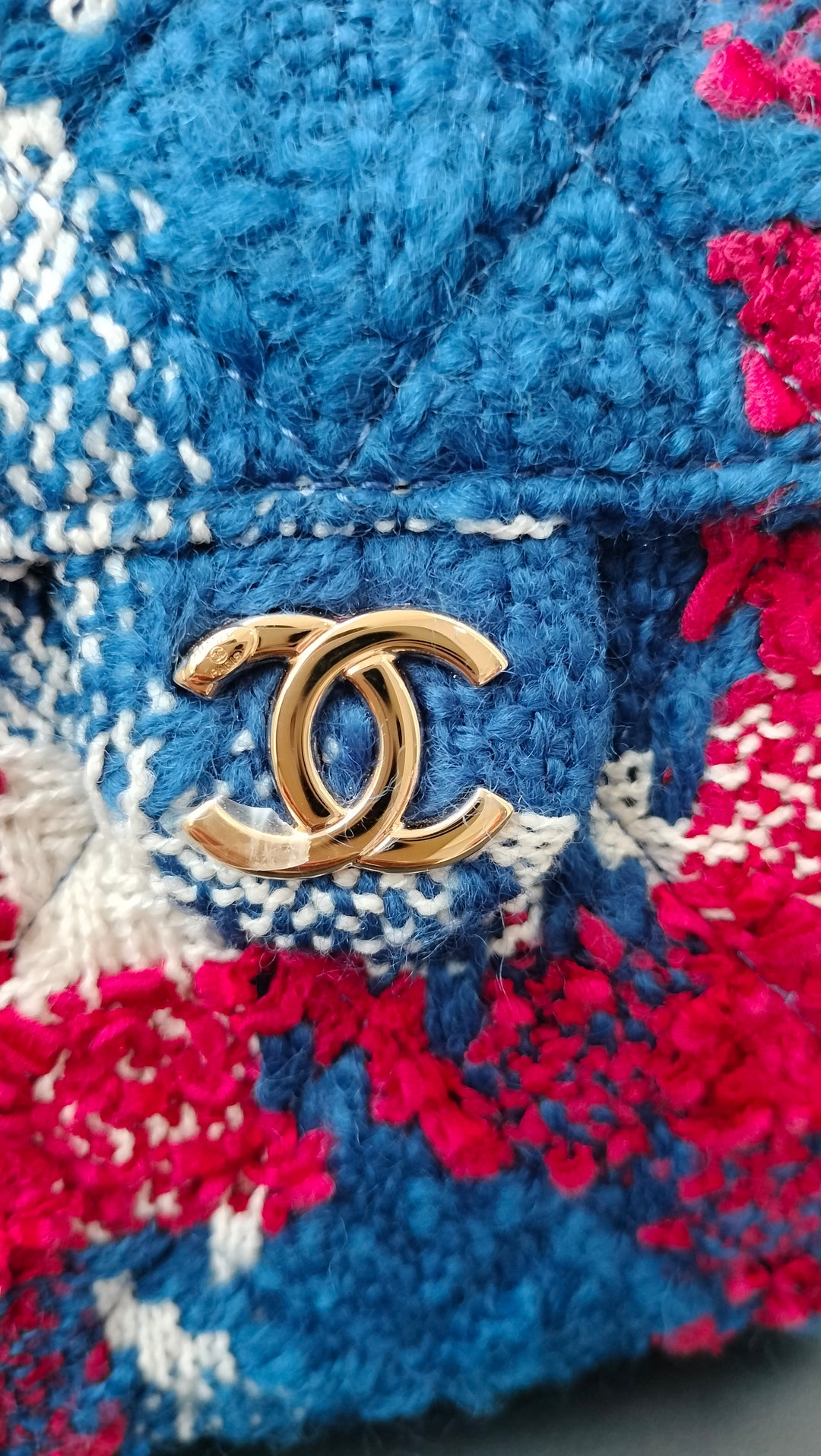 Chanel 25 Tweed Hobo Bag